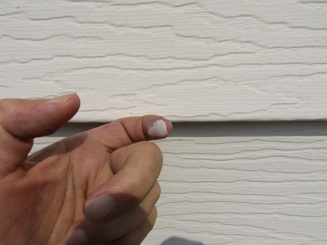 外壁の塗膜の劣化