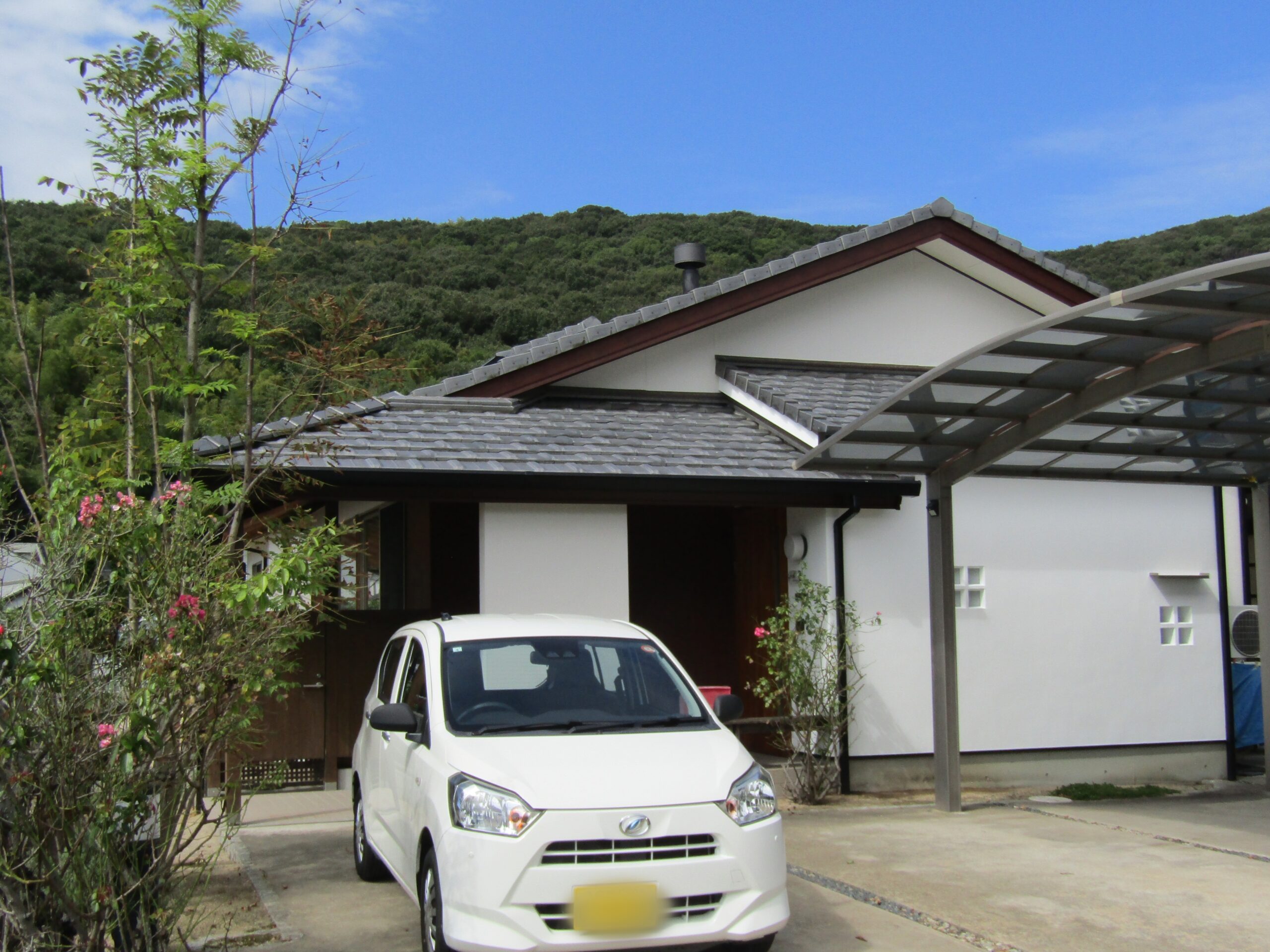 岡山市外壁塗装工事の完成の全景
