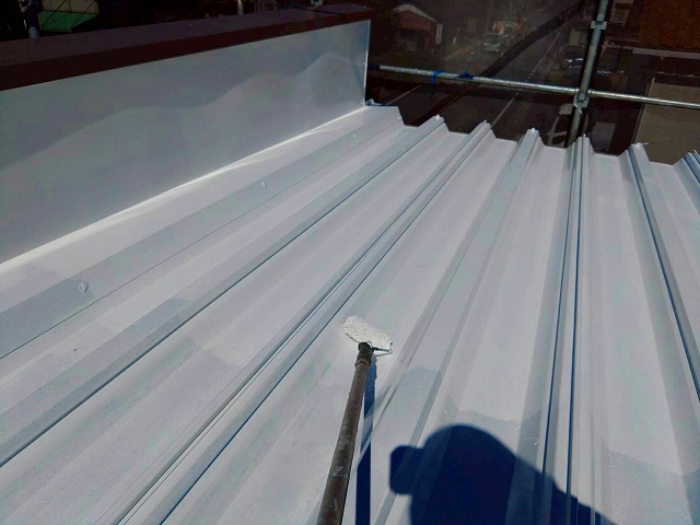 遮熱塗料を塗装