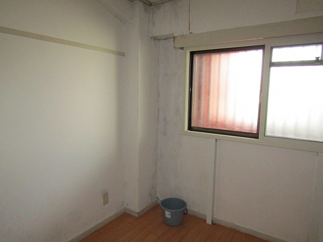 倉敷市のマンション屋上からの雨漏り被害