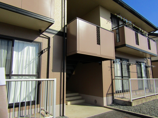 アパート塗装完成