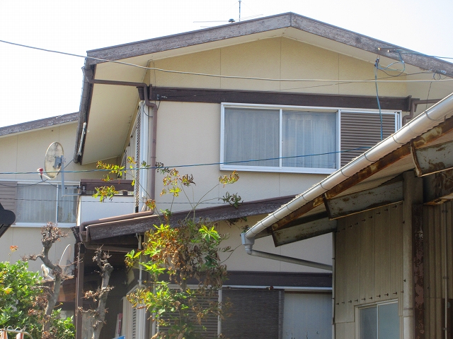 施工前の建物